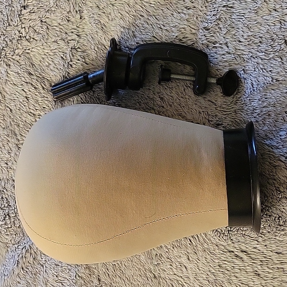 Wig Head